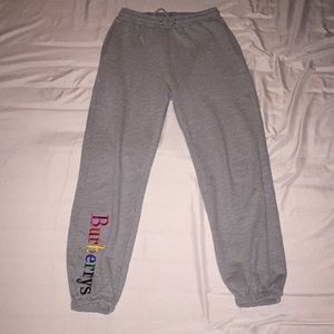 grey burberry sweatpants